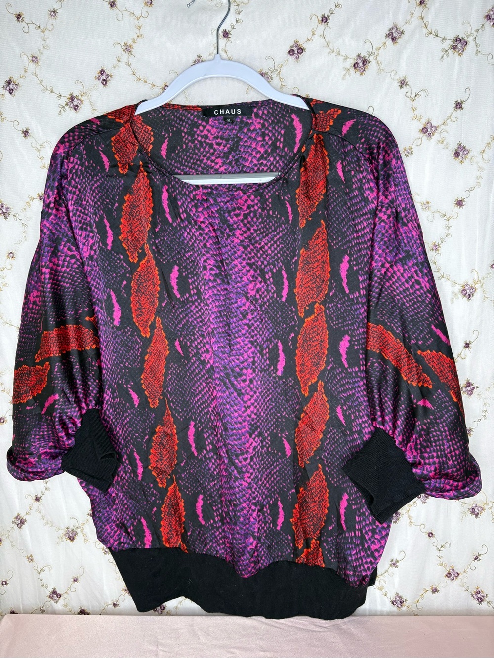 Chaus Purple & Red Snake-Print Dolman Sweatshirt